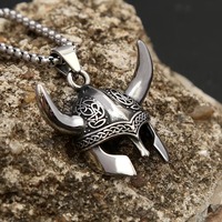 Yunnique – pendentif casque Viking en acier inoxydable pour hommes, collier avec motif de nœud celtique, chaîne de 60cm, bijoux cadeau