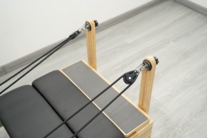 Venta directa de fábrica, máquina de cama de núcleo duradero, cama portátil, reformador de Pilates de madera - Product Image 3