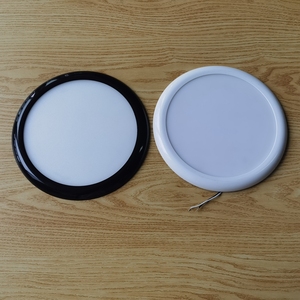 8.4 ''9 mét Slim Caravan campervan xe cứu thương <span class=keywords><strong>RV</strong></span> đèn <span class=keywords><strong>LED</strong></span> Bề mặt được gắn vòng cảm ứng mờ chuyển đổi <span class=keywords><strong>LED</strong></span> trần ánh sáng - Product Image 6