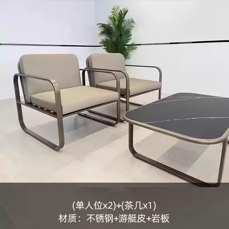 2 tables basses simples