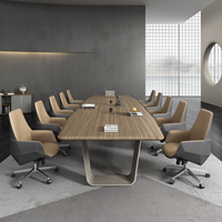 Table de conférence moderne en placage de noyer écologique 3,2-5M, bureau de direction avec rail coulissant pour prises électriques, base en résine, grande taille