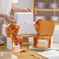 Boîte intérieure carrée estampage or coupée en morceaux Boîte d'emballage pour dessert dim sum Boîte à emporter personnalisée pour mousse, pâtisserie, gâteau