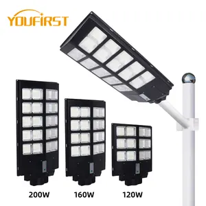 Lityum pil ile karayolu uzaktan su geçirmez Ip65 açık 120w 150w 200w entegre Panel hepsi bir LED güneş enerjili sokak ışığı