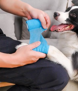 Bandage auto-adhésif <span class=keywords><strong>confortable</strong></span>, léger, respirant et pliable pour animaux de compagnie - Protection des pattes de chien et de chat pour les promenades en extérieur, réutilisable - Product Image 2