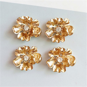Botón <span class=keywords><strong>de</strong></span> Metal con Pedrería <span class=keywords><strong>de</strong></span> Flores en Color Dorado, Estilo Bohemio para Bodas, Novedad <span class=keywords><strong>de</strong></span> 2020 - Product Image 3