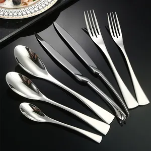 Luxury High Quality Stainless Steel Spoon and Fork Set Unique Thick Handle Hotel Silverware Set Gold Flatware Restaurant Cutlery