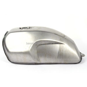 Serbatoio Carburante Moto Vintage Cafe Racer in Metallo Grezzo 17-18L per <span class=keywords><strong>Honda</strong></span> Gb250 - Product Image 2
