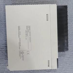 Módulo PLC CJ1W-DA041 con Salida Analógica IO-Link para Automatización Industrial - Product Image 6