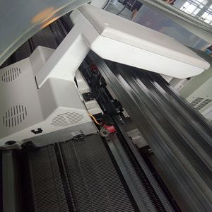 ลูกกลิ้งยางสำหรับเครื่องถักแบบแบน จีน 7 กรัม ใช้สำหรับทอเสื้อสเวตเตอร์ชุดนักเรียนด้วยเครื่องเชื่อมต่อ - Product Image 5