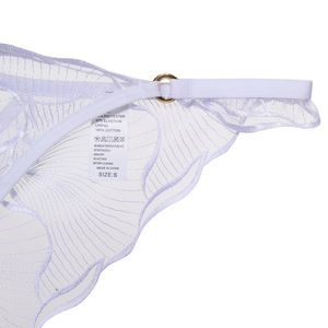 Intimo Sexy da <span class=keywords><strong>Donna</strong></span> Stile Francese Ultra-sottile Trasparente con Ricami in Pizzo e <span class=keywords><strong>Slip</strong></span> Erotici a Vita Bassa con Apertura in Cotone - Product Image 5