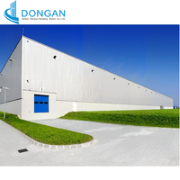Entrepôt métallique préfabriqué à structure en acier sur mesure, grande portée, pour centre logistique portuaire
