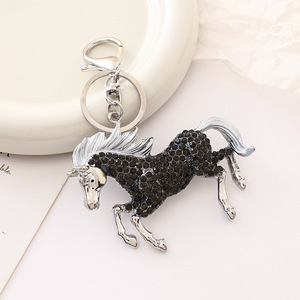 <span class=keywords><strong>Porte</strong></span>-<span class=keywords><strong>clés</strong></span> de luxe en alliage de zinc avec strass en forme de cheval au galop, breloque de sac créative, <span class=keywords><strong>porte</strong></span>-<span class=keywords><strong>clés</strong></span> animal pour femmes et hommes, cadeau de festival - Product Image 2