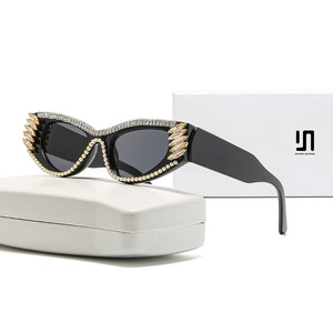 Nouvelles lunettes de soleil œil de chat pour femmes, monture en métal noir, protection UV400, type 3, pour la conduite en extérieur - Product Image 4