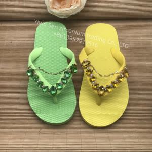 Alta moda glamour pantofola <span class=keywords><strong>sandali</strong></span> da spiaggia morbidi donna <span class=keywords><strong>infradito</strong></span> colorato con catene di cristallo V strass antiscivolo leggero - Product Image 2