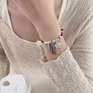 สร้อยข้อมือเชือกสีแดงรูปดาวเงินแท้ S925 สำหรับผู้หญิง สวมใส่ได้ทุกวัน ประดับคริสตัลและจี้รูปทรงต่างๆ - Product Image 3