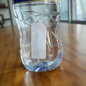 แท็ก RFID UHF ป้องกันน้ำ สำหรับร้านค้าปลีกอัจฉริยะ ร้านขายขนม ร้านขายของชำ ติดตามสินค้าเบียร์กระป๋อง ฉลากติดตามสินค้าคงคลัง ขวด และสิ่งของ - Product Image 1