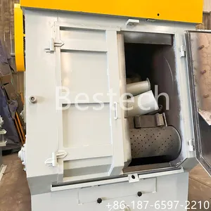 Personalização Tumble/Crawler/Avental/Rubber Belt Tipo Shot Blasting Machine com sistema de descarga de carga automática