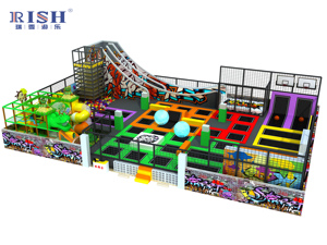 <span class=keywords><strong>Trampoline</strong></span> de terrain de jeu commercial de haute qualité Rish Plus équipement de terrain jeu fiable et équipement de gymnastique - Product Image 4