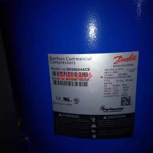 Compresseur d'air Danfoss SY300A4ABB 25HP pour remplacement et réparation, neuf - Product Image 4