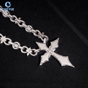Collier chaîne cubaine 15 maillons en argent sterling 925 massif plaqué or avec moissanite, design croix infini mixte, bijoux pour homme style Iced Out - Product Image 5