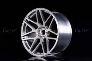 Assemblages de moyeu de roue forgés Nouvelle <span class=keywords><strong>promotion</strong></span> sur les roues de voiture de tourisme rotatives en douceur pour des performances quotidiennes fiables - Product Image 2