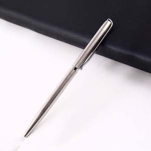 ปากกาลูกลื่นโลหะหรูหรา สลักโลโก้ได้ ขนาด 0.7 มม. หมึกสีน้ำเงิน/ดำ แบบหมุน พรีเมียม ของขวัญส่งเสริมการขายสำหรับสำนักงานและธุรกิจ - Product Image 2