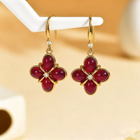 Anting Bunga Merah Vintage Wanita, Anting Gantung Baja Anti Karat Berlapis Emas, Perhiasan Bunga Resin, Aksesoris Hadiah Elegan