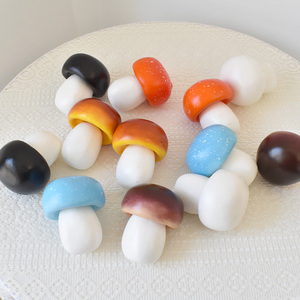 Mini Hongos de Espuma Coloridos para Jardín de Hadas, Decoración Navideña, de Acción de Gracias y Pascua, Accesorios Decorativos con Forma de Hongo - Product Image 2