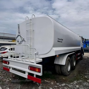 <span class=keywords><strong>Autocisterna</strong></span> Usata Sinotruk 400HP 6x4 20m3, Camion Spruzzatore a 10 Ruote Alimentato a Diesel per la Soppressione della Polvere - Product Image 5