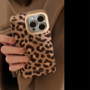 Vàng <span class=keywords><strong>Leopard</strong></span> In Da Trường Hợp Điện Thoại Cho <span class=keywords><strong>Iphone</strong></span> 16 14 15 Pro Max 13 12 Thời Trang Lông Mềm TPU Cho <span class=keywords><strong>Iphone</strong></span> - Product Image 2