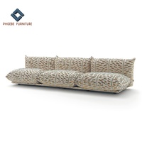 Maison villa appartement salon confortable fauteuil canapé simple petit canapé ensemble chaise
