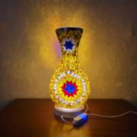 Vente flash : lampe en mosaïque de verre artisanale de Marrakech, lampe de table turque marocaine USB pour la décoration du salon