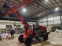 HAIJU 1,5-Tonnen CS915 Teleskop-Kompaktradlader 4WD Drehmomentwandler Optional Fahrsteuerungssystem für Raues Gelände Günstiger Preis