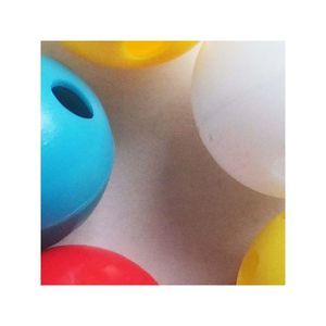 Fabricant en gros d'accessoires pour jouets en <span class=keywords><strong>peluche</strong></span>, hochet en plastique pour bébé, rond, poreux, personnalisé - Product Image 6