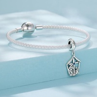 OEM Plata de naissance en argent sterling 925 pendentif en cristal porte-bonheur breloque collier à faire soi-même gravable personnaliser croix breloques pour la fabrication de bijoux