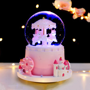 <span class=keywords><strong>Castillo</strong></span> de carrusel rosa, nieve artificial giratoria externa extra grande, luces de colores, bola de <span class=keywords><strong>cristal</strong></span>, caja de música, regalo de cumpleaños - Product Image 1