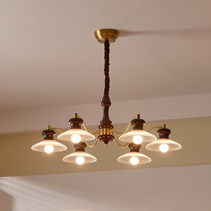 Lámpara de Techo Estilo Retro Americano, con Múltiples Cabezales LED, Madera Sólida y Cobre, para Dormitorio o Sala de Estar - Product Image 3