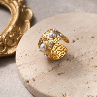 Bague tendance de forme ronde en acier inoxydable plaqué or 18 carats avec décoration en perle pour femme, bijoux imperméables