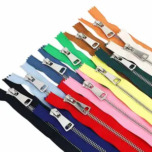 Wholesale Factory Low MOQ Jacket Zippers Double Slider Open End #3 #5 #8 Zipper Custom Metal Zipper