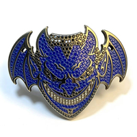 Étiquette métallique Joker Diable en strass rouge et noir, Applique métallique en émail cristal plaqué argent, Étiquette métallique pour vêtements, chapeaux