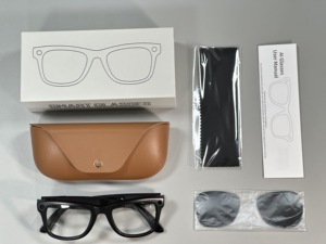 Gafas Inteligentes HD5 Ultra con Traducción por IA, Cámara de 8MP, Diseño Ligero de 35g, Control Táctil WiFi, IP65 a Prueba de Polvo y Agua - Product Image 6