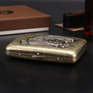 Étui à cigarettes carré moderne de luxe en acier inoxydable gaufré, 20 pièces, avec fermeture à clapet, portable, écologique, accessoire pour fumeurs - Product Image 6