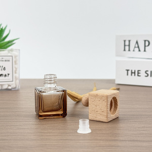 Bình xịt nước hoa treo xe mini 8ml, thiết kế tùy chỉnh, chai thủy tinh vuông màu hổ phách, dùng cho liệu pháp hương thơm - Product Image 5