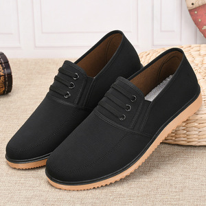 Chaussures de marche pour hommes tendance, antidérapantes, à semelle extérieure en caoutchouc, à enfiler, avec empeigne en similicuir, semelle intermédiaire en PVC et doublure en peluche pour le printemps et l'été - Product Image 4
