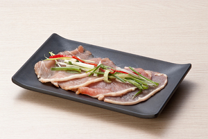 Assiette de service rectangulaire en mélamine noir mat pour viande grillée, sushi, <span class=keywords><strong>saury</strong></span> et cuisine japonaise, usage en restaurant - Product Image 2