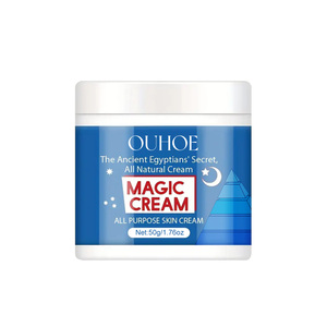 <span class=keywords><strong>Crème</strong></span> hydratante profonde pour le <span class=keywords><strong>visage</strong></span> : nourrit, hydrate et illumine la <span class=keywords><strong>peau</strong></span>, améliore le teint terne, reconstitue en profondeur l'hydratation - Product Image 1