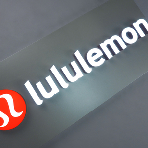 Tùy chỉnh chiếu sáng dấu hiệu LED dấu hiệu kinh doanh ngoài trời Acrylic LED bảng điều chỉnh phía trước-lit LED Đăng - Product Image 2