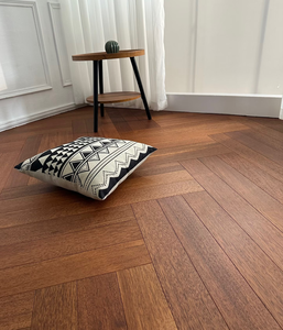 Plancher en bois d'ingénierie en chêne et bouleau à clic, surface lisse, placage de noyer, Lotus, pour intérieur et extérieur, moderne, personnalisation d'usine - Product Image 6