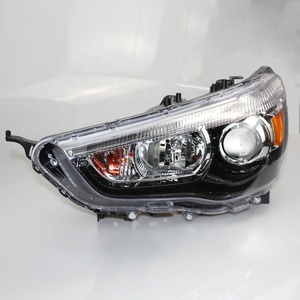 <span class=keywords><strong>ไฟ</strong></span><span class=keywords><strong>หน้า</strong></span><span class=keywords><strong>ส</strong></span>ไตล์อเม<span class=keywords><strong>ริ</strong></span>กันสำหรับรถยนต์โตโยต้า <span class=keywords><strong>ยา</strong></span><span class=keywords><strong>ริ</strong></span><span class=keywords><strong>ส</strong></span> ปี <span class=keywords><strong>2014</strong></span> - Product Image 2