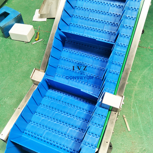IVZ Förderband Lebensmittelgeeignetes Geneigtes Modulares Gurtförderband mit Polyurethan-Gurt Einstellbare Geschwindigkeit & Langlebig/Einfach zu Reinigen - Product Image 3